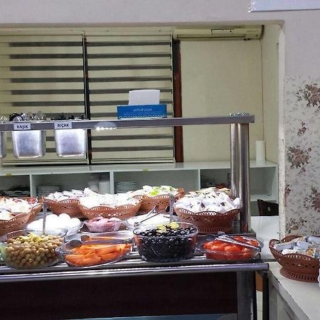 Yakamoz Pansiyon Antalia Esterno foto